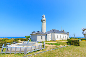 春の角島灯台　山口県下関市　Tsunoshima Lighthouse in Spring. Yamaguchi-ken...