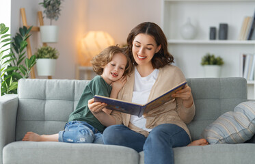 Obraz premium Happy loving family