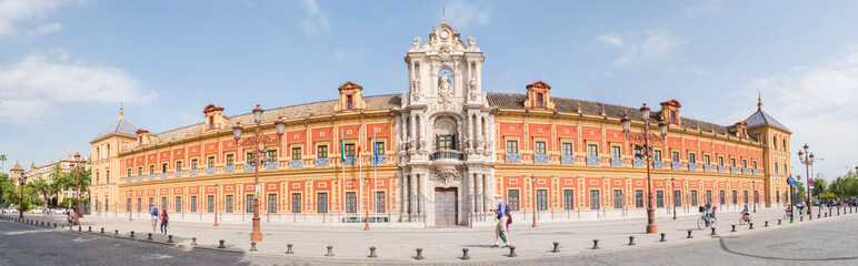 Fototapeta na wymiar Palacio de San Telmo, a jewel of Sevillian baroque (Seville, Spain)