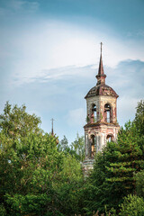 Fototapeta na wymiar the bell tower of an abandoned Orthodox church