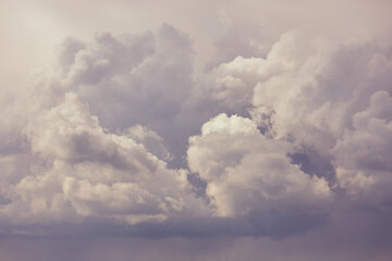 Fototapeta na wymiar Purple clouds before the rain as a background