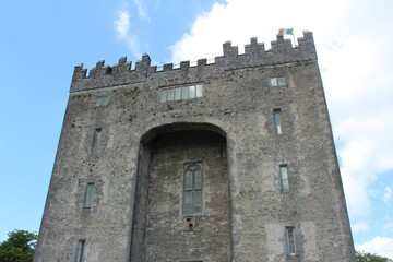Bunrattey Castle