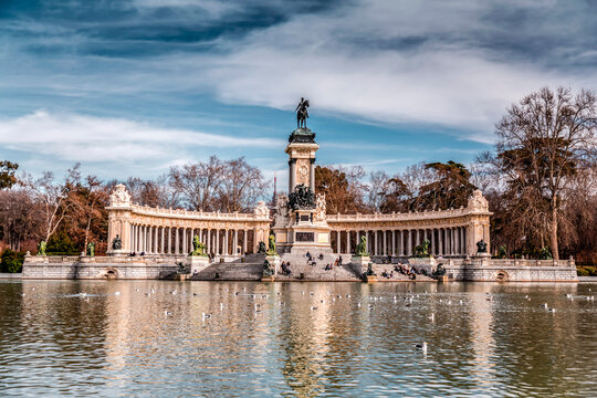 he Monument to Alfonso XII is located in Buen Retiro Park, Madrid
