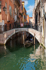 Obraz na płótnie Canvas Medieval architecture of the old city of Venice, Italy.