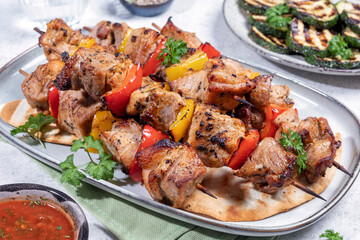 Green salad with grilled chicken breast. Healthy food, clean eating concept