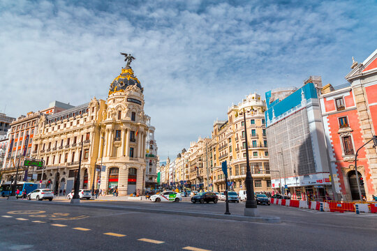 The Metropolis Building is an office building in Madrid, Spain