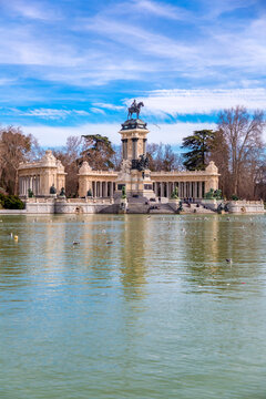 he Monument to Alfonso XII is located in Buen Retiro Park, Madrid