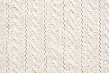 Cable knitting stitch pattern, soft woolen texture