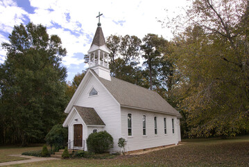 church in the woods - obrazy, fototapety, plakaty