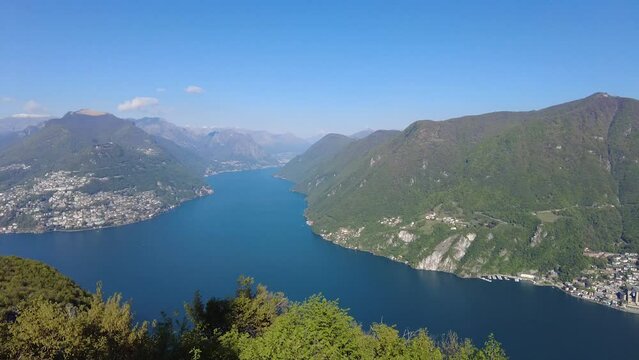 Panoramique de Lugano jusqu'&agrave; Melide