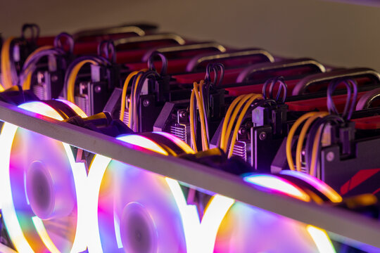 Cryptocurrency mining computers