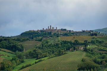 Fototapeta na wymiar San Gimignano Landscape, Tuscany, Italy. Beautiful view of the medieval town.