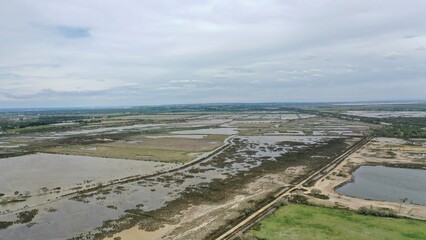 vue aérienne La Tour Carbonnière en Petite Camargue. Saint-Laurent-d'Aigouze. Près d'Aigues-Mortes. France, Gard, région Occitanie.