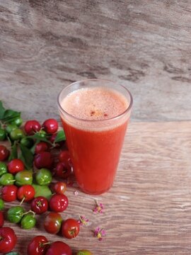 Suco de acerola 