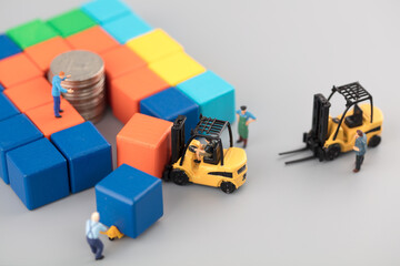 Miniature creative move away the blocks to take out coins