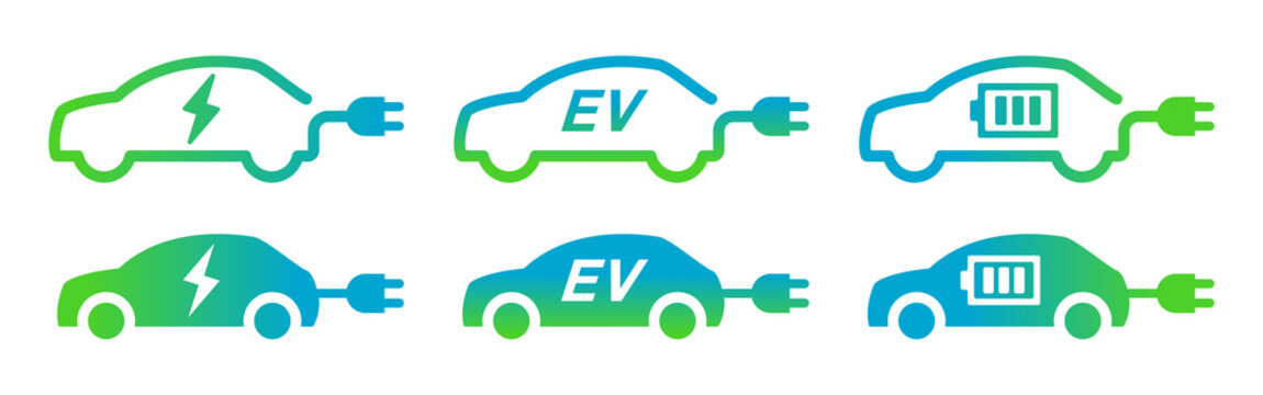 電気自動車やEV車の充電プラグがついた環境に優しい車のベクターアイコンセット