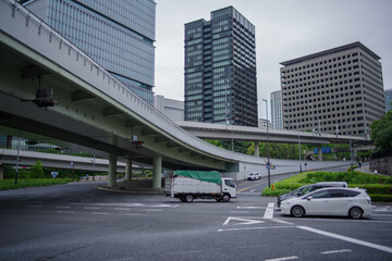 赤坂見附の交差点付近の風景