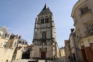 L'église Saint Martial, vue de l'extérieur, ville de Châteauroux, département de l'Indre, France