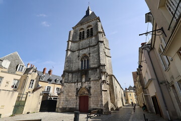L'église Saint Martial, vue de l'extérieur, ville de Châteauroux, département de l'Indre, France