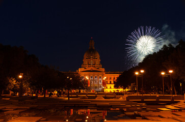 Fireworks in the sky over Alberta Legislature Grounds in Edmonton, Canada - obrazy, fototapety, plakaty