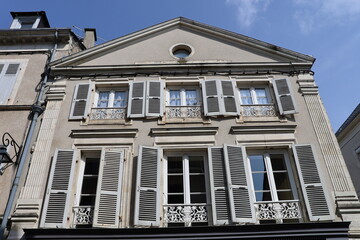 Maison typique, vue de l'extérieur, ville de Châteauroux, département de l'Indre, France