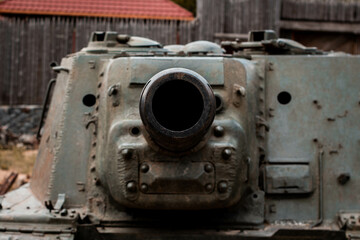 Fototapeta na wymiar battle tank, weapon of mass destruction