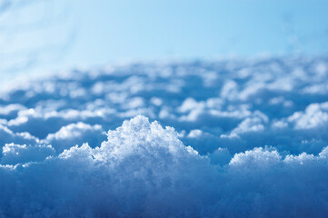 Neige gros plan sur toit