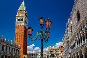 Fototapeta na wymiar Venice. Italy. Palaces. Sunset.