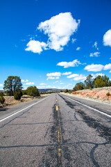 Naklejka premium view along empty route 66 in the wilderness of California