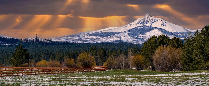 Snow covered Mt Washington, mountain, Sunset, Black Butte Ranch,  town of Sisters, Central Oregon, sisters, Willamette National Forest,