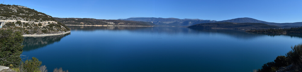 Sainte CROIX lake panoramic sight.