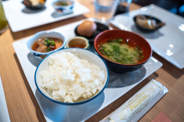 和風の朝食バイキング