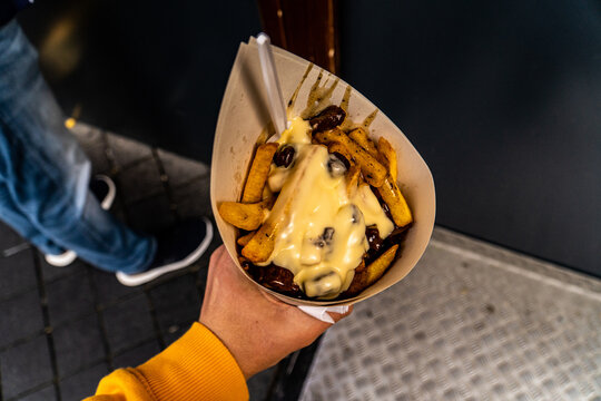 pommes aus der tute in holland