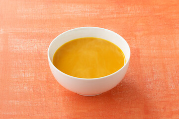 新鮮素材のかぼちゃのポタージュスープ