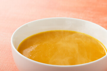 新鮮素材のかぼちゃのポタージュスープ