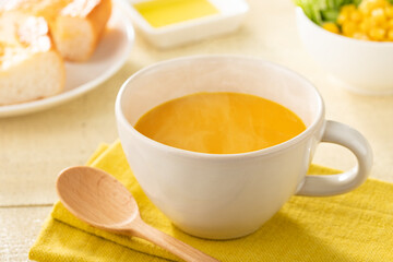 新鮮素材のかぼちゃのポタージュスープ