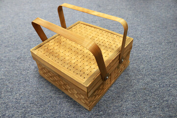 picnic baskets made of rattan, usually for carrying food and fruit during picnics