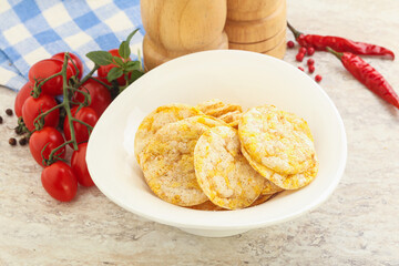Natural organic grain rice chips
