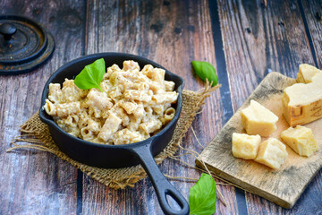   Gluten free Chickpea pasta.Fresh  low carb  high protein pasta rigatoni alla carbonara with  cream sauce  , becon  egg, parmesan cheese ,olive oil and black pepper) 