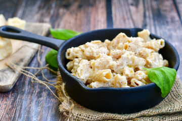   Gluten free Chickpea pasta.Fresh  low carb  high protein pasta rigatoni alla carbonara with  cream sauce  , becon  egg, parmesan cheese ,olive oil and black pepper) 