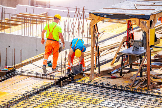 worker at the construction site