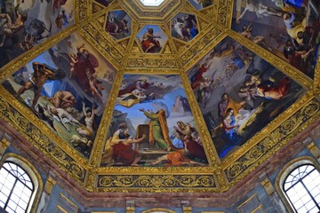 Fototapeta na wymiar interior of the Chapel of the Princes in the Medici Chapels in Florence in Italy