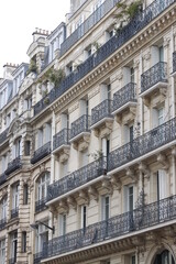 Fototapeta premium Apartment block in Paris