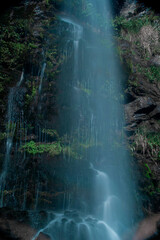Fototapeta na wymiar Gran cascada de varios metros de alto. San Luis, Argentina.