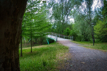 Brücke - Stadtpark - Zossen - Brandenburg - Deutschland - Park - Weg - Laterne