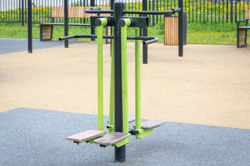 Outdoor sports simulator, sports ground, weight training equipment.