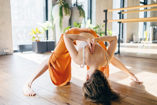 exercise Asana Gymnastics training aerobics bodyflex pilates yoga