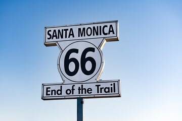 Route 66 end of the train. Santa Monica road sign - obrazy, fototapety, plakaty