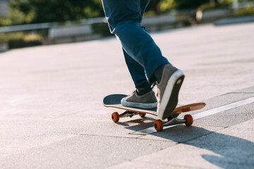 Skateboarder skateboarding outdoors in city © lzf