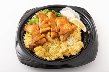 タンドリーチキンとカレーピラフ弁当